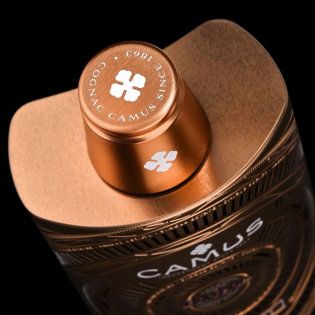CAMUS酒包裝設(shè)計(jì)新花樣