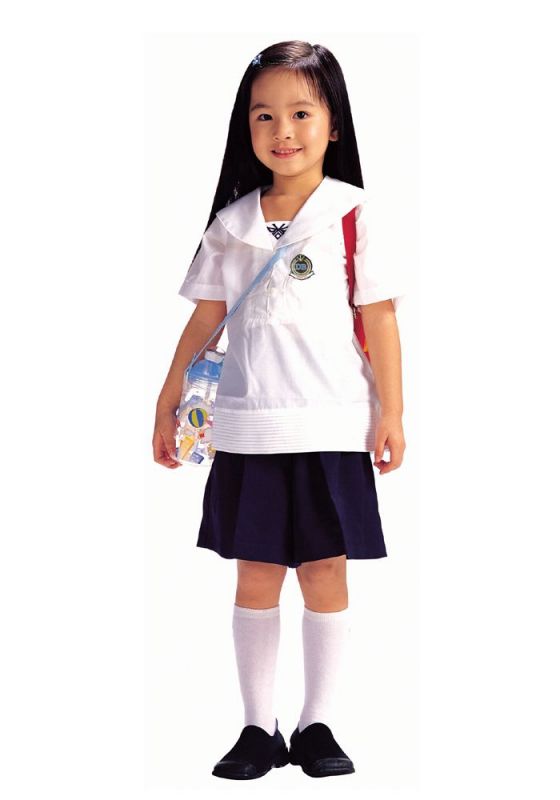 小学校服