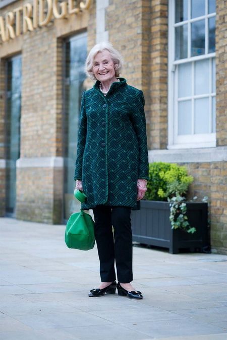 时尚不分年龄 直击伦敦街头的时尚老太们